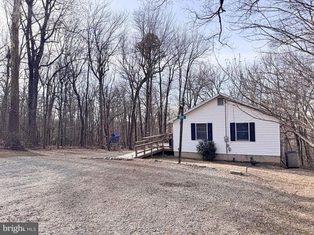 155 BALSAM LN, Bluemont, VA 20135