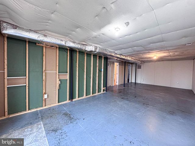 155 BALSAM LN, Bluemont, VA 20135