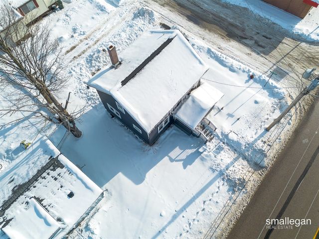 1460 S Getty Street, Muskegon, MI 49442