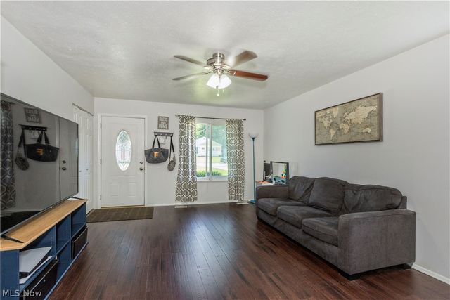 4968 Glenn Lodge Road, Mentor, OH 44060