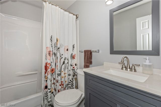 4968 Glenn Lodge Road, Mentor, OH 44060