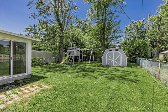 4968 Glenn Lodge Road, Mentor, OH 44060