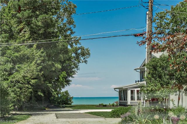 4968 Glenn Lodge Road, Mentor, OH 44060