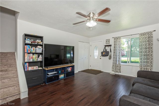 4968 Glenn Lodge Road, Mentor, OH 44060