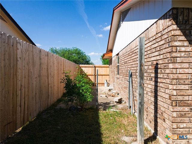 1804 Leisha Drive, Killeen, TX 76549