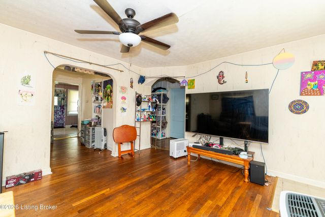 3713 Bashford Ave, Louisville, KY 40218