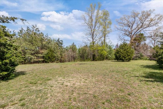 10011 Wendy Way, Lyles, TN 37098