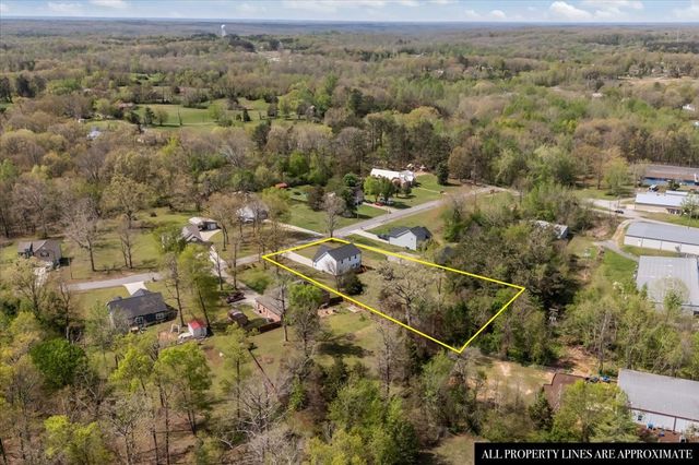10011 Wendy Way, Lyles, TN 37098