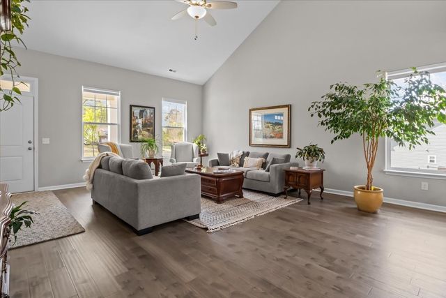 10011 Wendy Way, Lyles, TN 37098