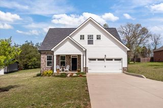 10011 Wendy Way, Lyles, TN 37098