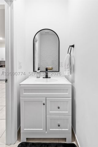 15981 SW 2nd Pl, Pembroke Pines, FL 33027