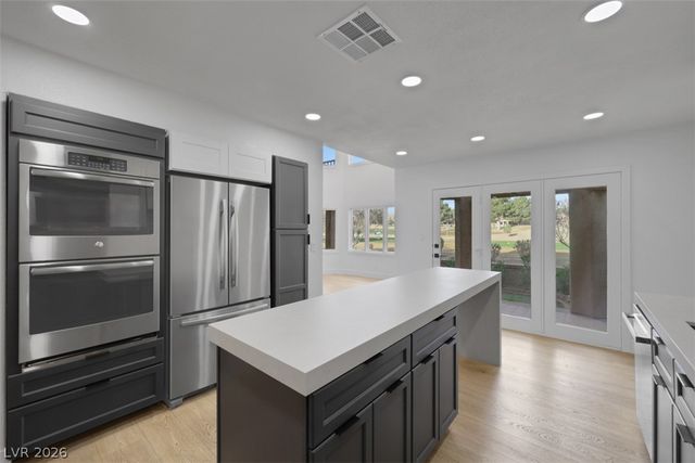 7132 Mission Hills Drive, Las Vegas, NV 89113