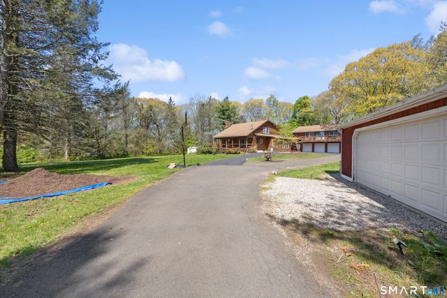 622 Chestnut Ridge Road, Orange, CT 06477