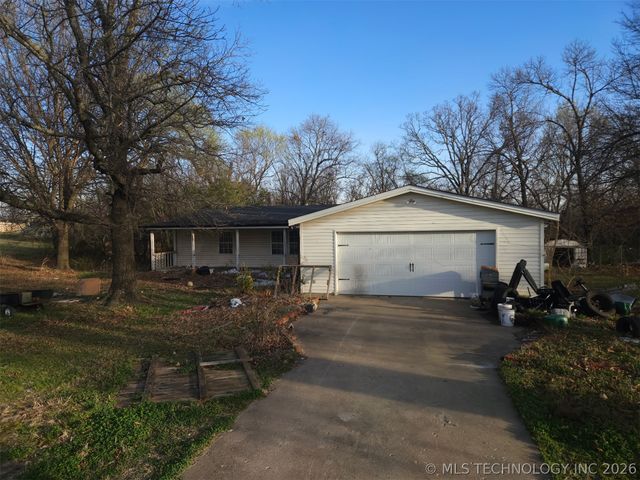 20601 E 440 Road, Claremore, OK 74017