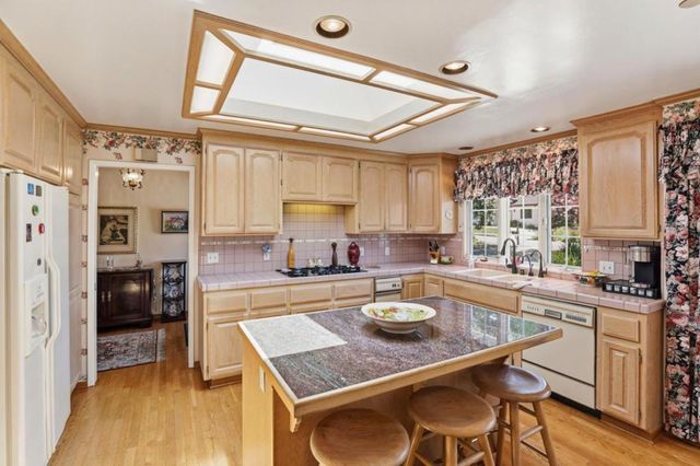 1237 Wooded Hills Drive, San Jose, CA 95120