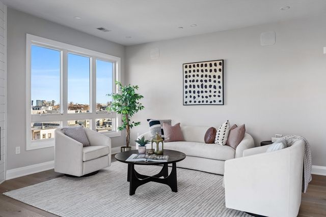 44 Ellery St PH1, Boston, MA 02127