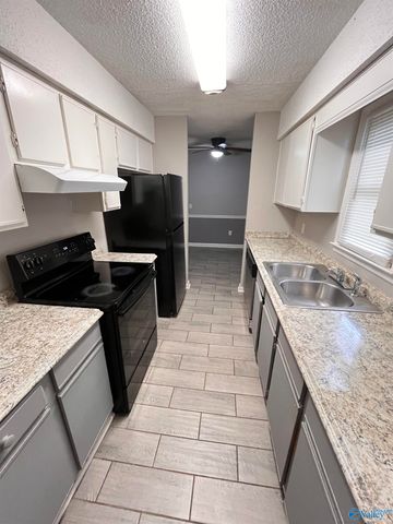 130 Crescent Circle, Madison, AL 35758