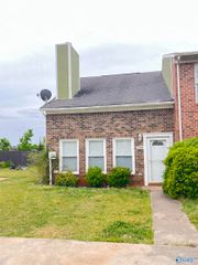 130 Crescent Circle, Madison, AL 35758