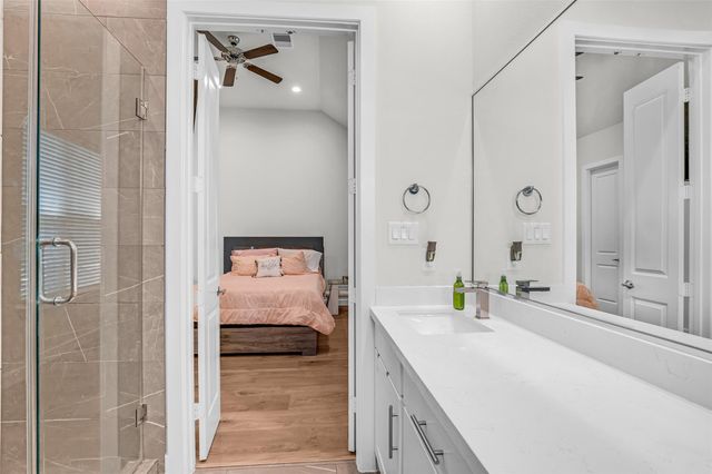 3313 Hutchins Street, Houston, TX 77004