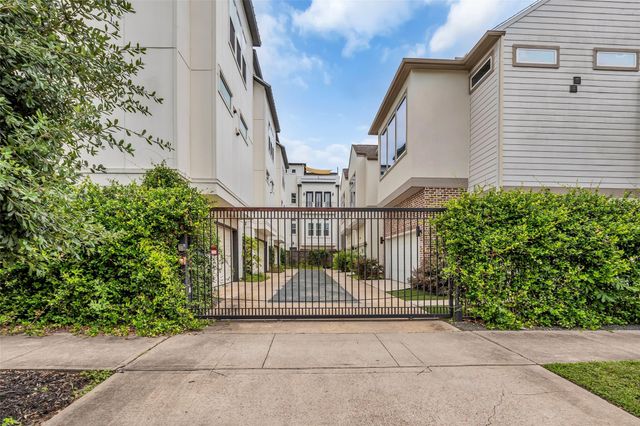 3313 Hutchins Street, Houston, TX 77004