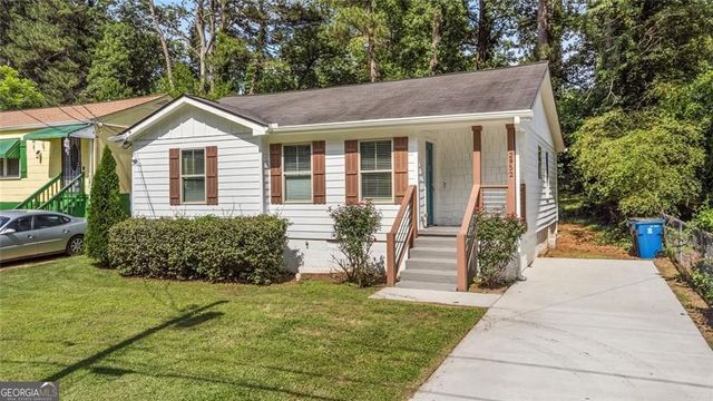 2952 Palm Drive, East Point, GA 30344