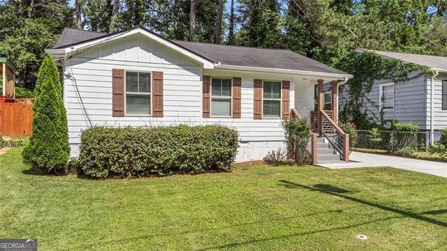 2952 Palm Drive, East Point, GA 30344