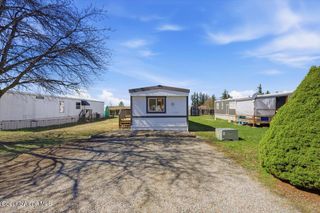 10657 N Benoit ST, Hayden, ID 83835