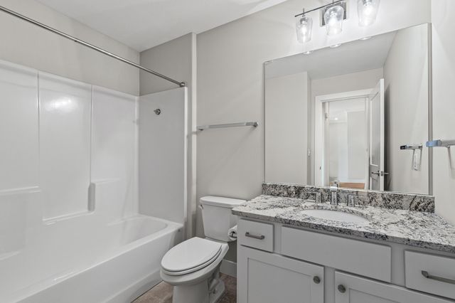 613 SAHALEE CT, Columbia, MO 65201