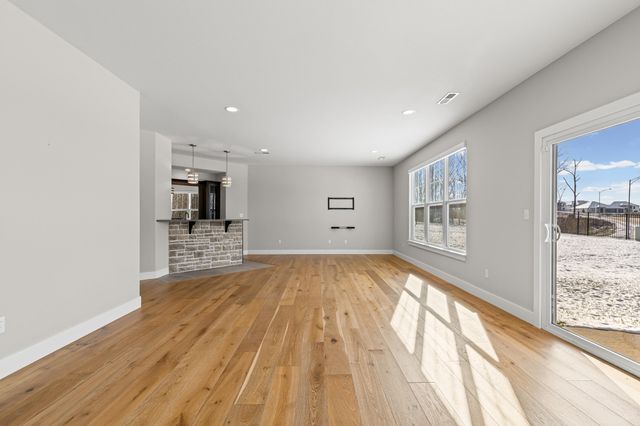 613 SAHALEE CT, Columbia, MO 65201