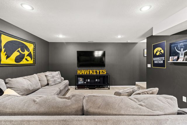 508 NW 8th Street, Grimes, IA 50111