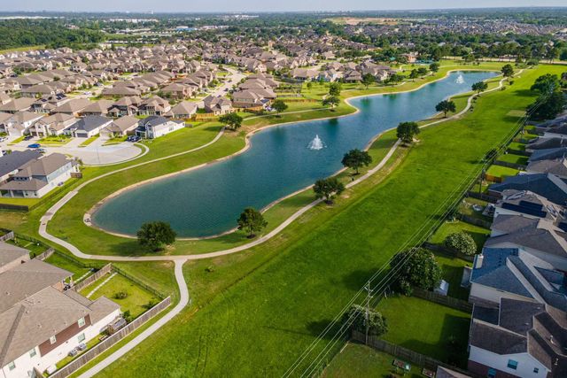 4906 Arbor Falls Lane, Houston, TX 77084
