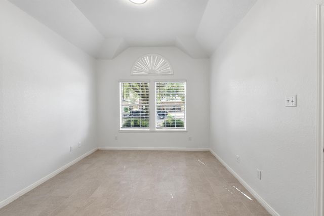 4906 Arbor Falls Lane, Houston, TX 77084