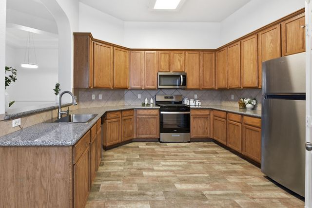 4906 Arbor Falls Lane, Houston, TX 77084