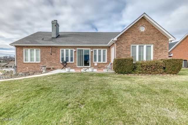 229 Country Meadow Circle, Bristol, TN 37620