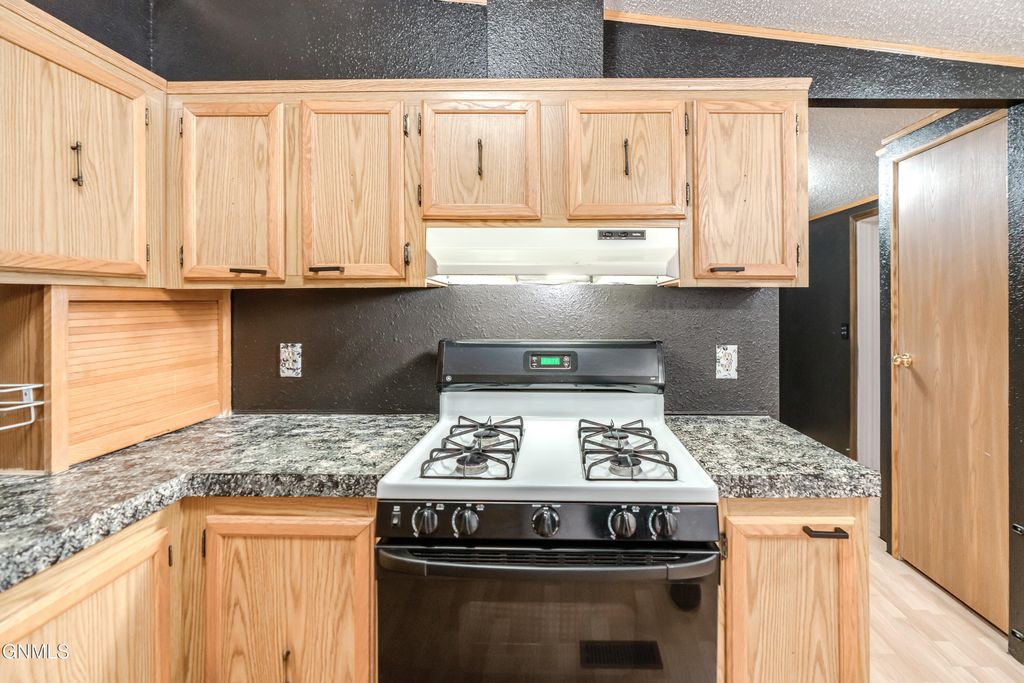 2500 Centennial Road, Bismarck, ND 58503 photo 16