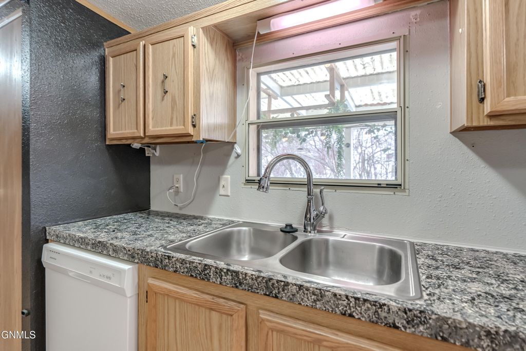 2500 Centennial Road, Bismarck, ND 58503 photo 18