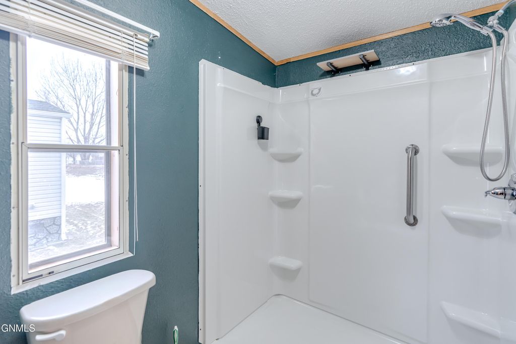 2500 Centennial Road, Bismarck, ND 58503 photo 36