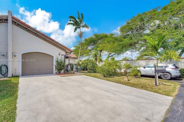 8446 SW 114th Pl, Miami, FL 33173