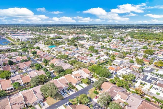 8446 SW 114th Pl, Miami, FL 33173