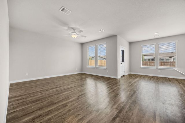 20104 Travis DR A, Lago Vista, TX 78645
