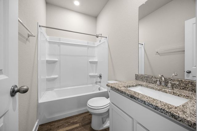 20104 Travis DR A, Lago Vista, TX 78645