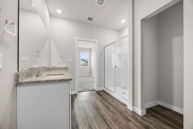 20104 Travis DR A, Lago Vista, TX 78645