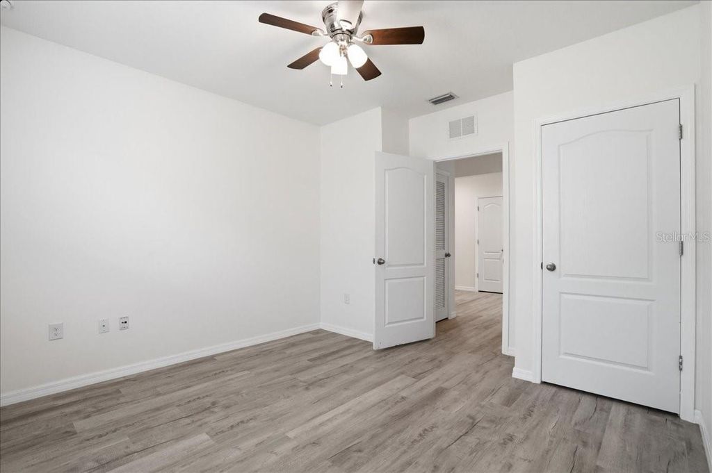Image 30 of property listing at 15769 HIGH BELL PLACE, Bradenton, FL 34212