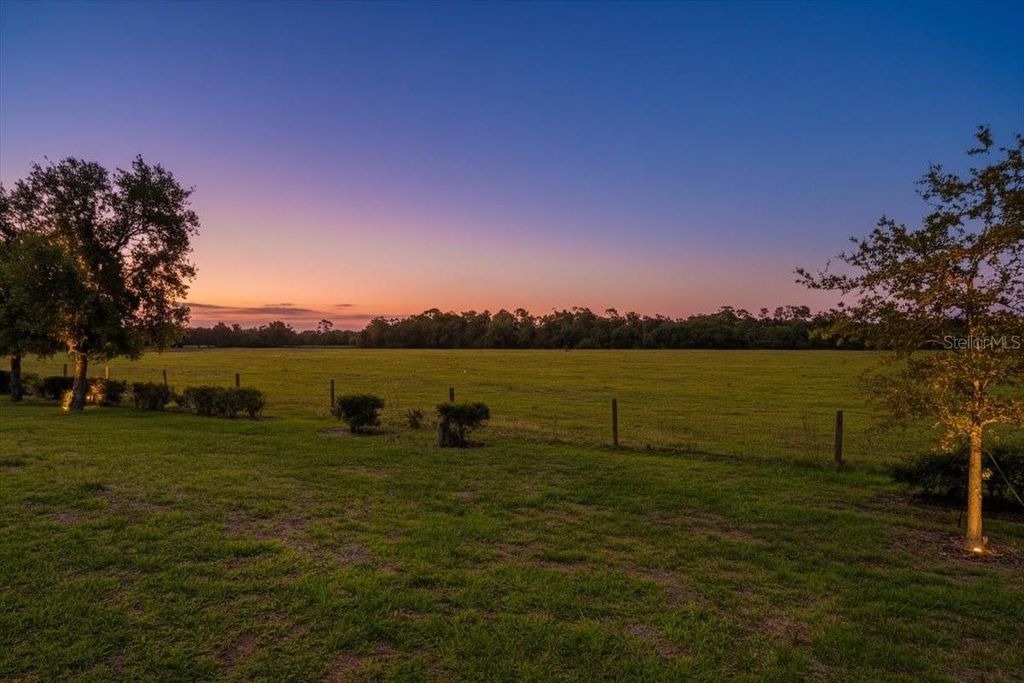 Image 7 of property listing at 15769 HIGH BELL PLACE, Bradenton, FL 34212