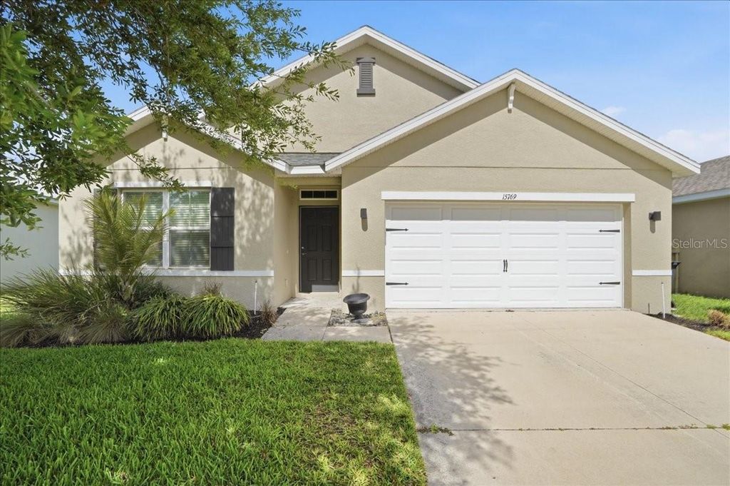 Image 9 of property listing at 15769 HIGH BELL PLACE, Bradenton, FL 34212
