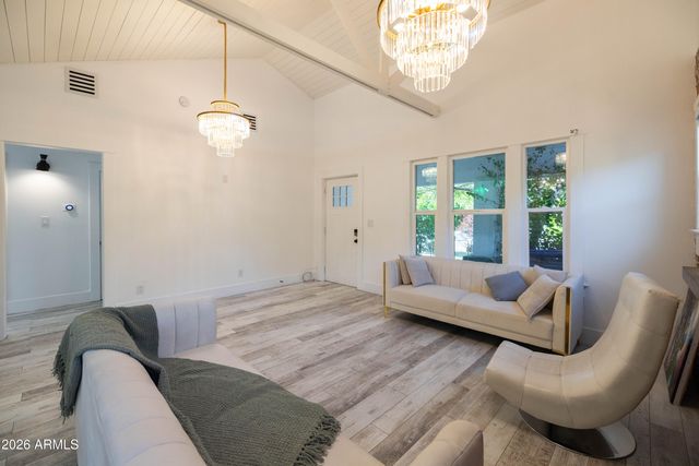 1110 E MCKINLEY Street, Phoenix, AZ 85006