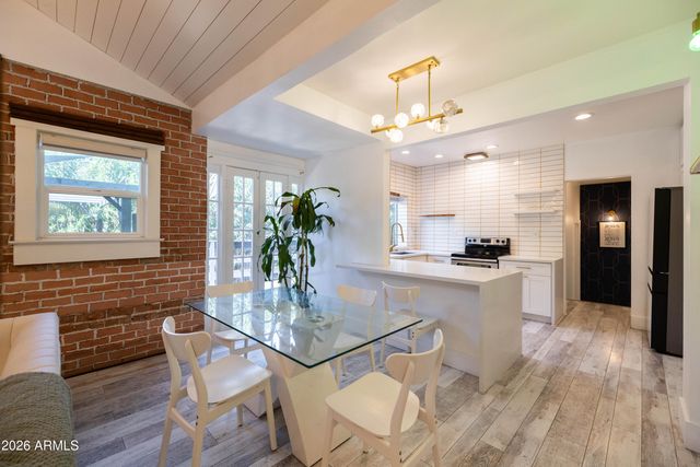 1110 E MCKINLEY Street, Phoenix, AZ 85006