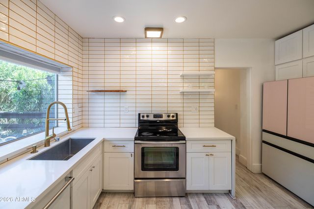 1110 E MCKINLEY Street, Phoenix, AZ 85006