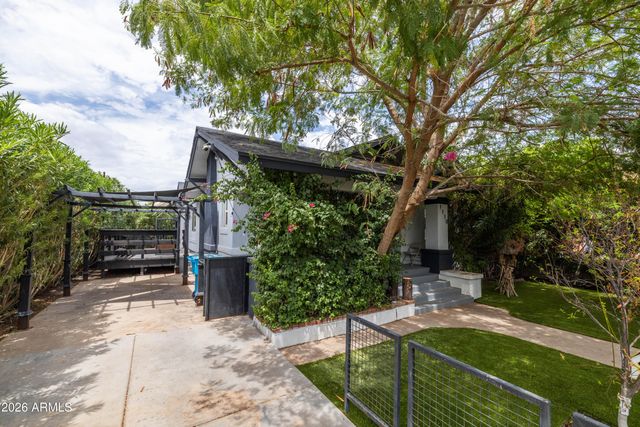 1110 E MCKINLEY Street, Phoenix, AZ 85006