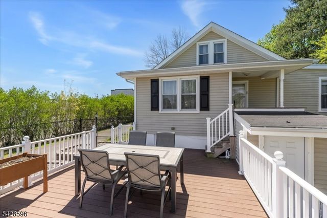 44 Maple Ave, Flemington Boro, NJ 08822